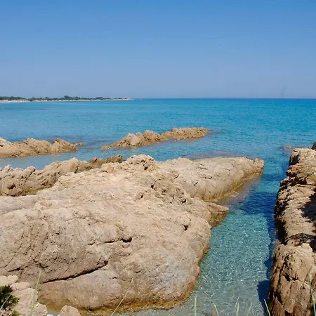 Isa - With Swimming-pool In Sos Alinos מלון דירות