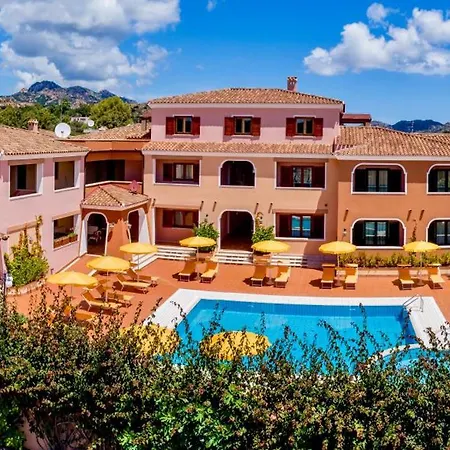 Isa - With Swimming-pool In Sos Alinos 3* Cala Liberotto