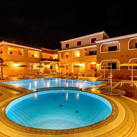 Isa - With Swimming-pool In Sos Alinos Cala Liberotto