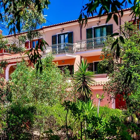 Isa - With Swimming-pool In Sos Alinos 3*